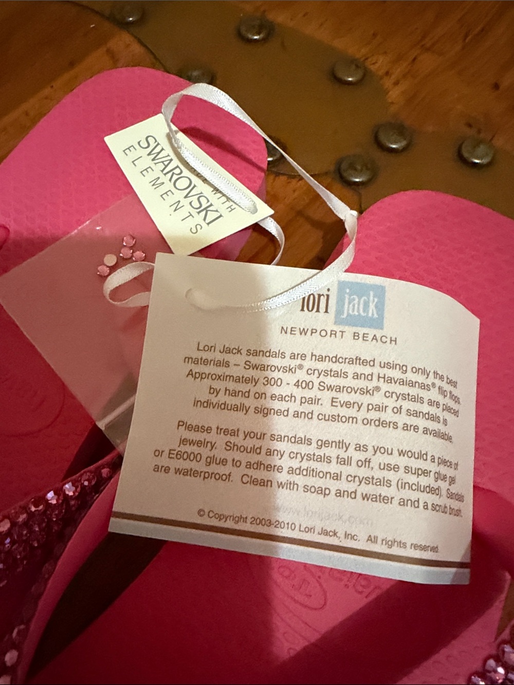 Havaianas Lori Jack signed Pink Crystal-Embellished Flip Flops - Picture 3 of 7